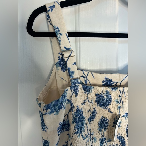 NWT Abercrombie & Fitch Blue & White Floral Crop Top Size Large - Picture 7 of 9